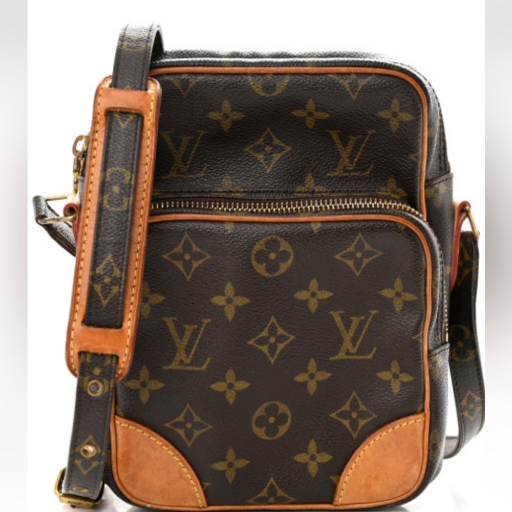Louis Vuitton Amazon Crossbody